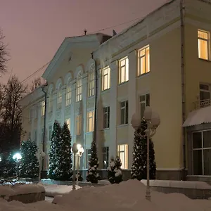 Hotell Park - Usagyba, Moskva